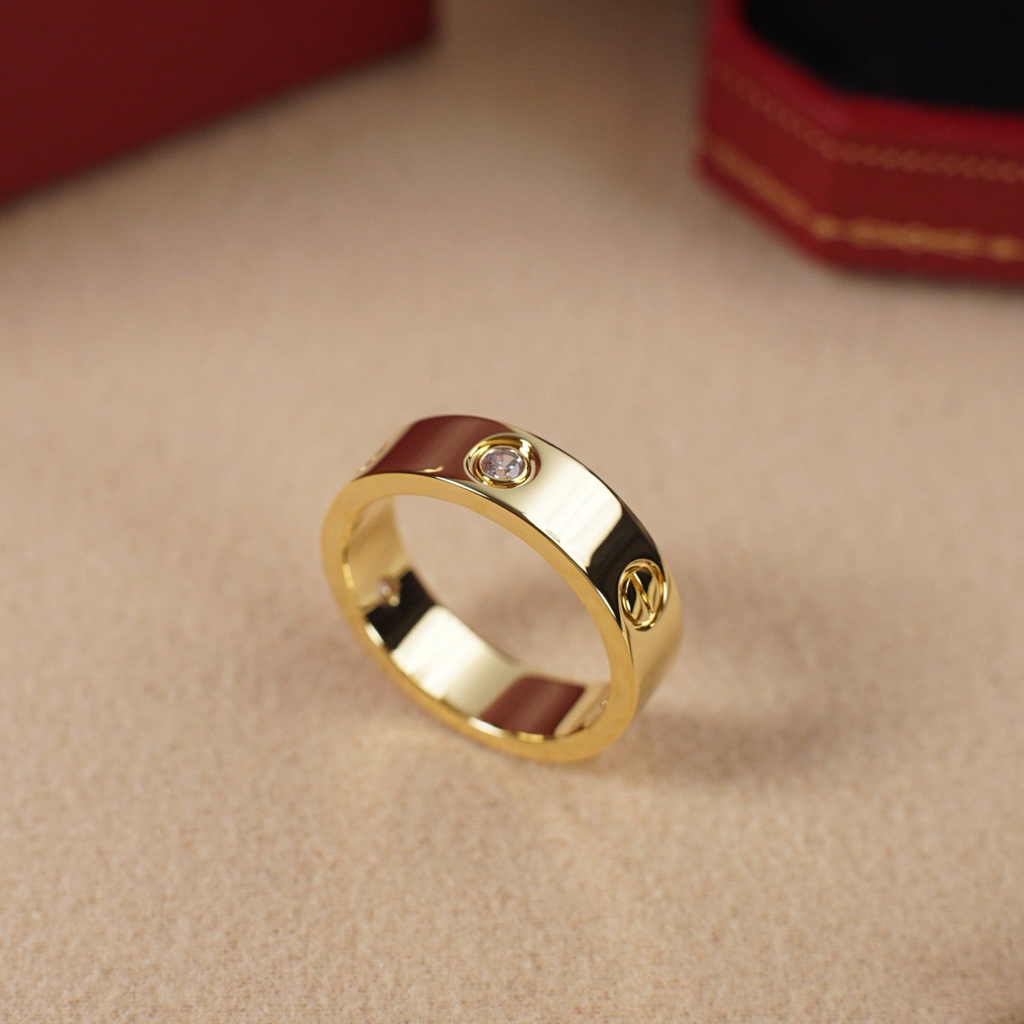 [Renovia Jewelry]LOVE 5.5MM 3 DIAMOND RING