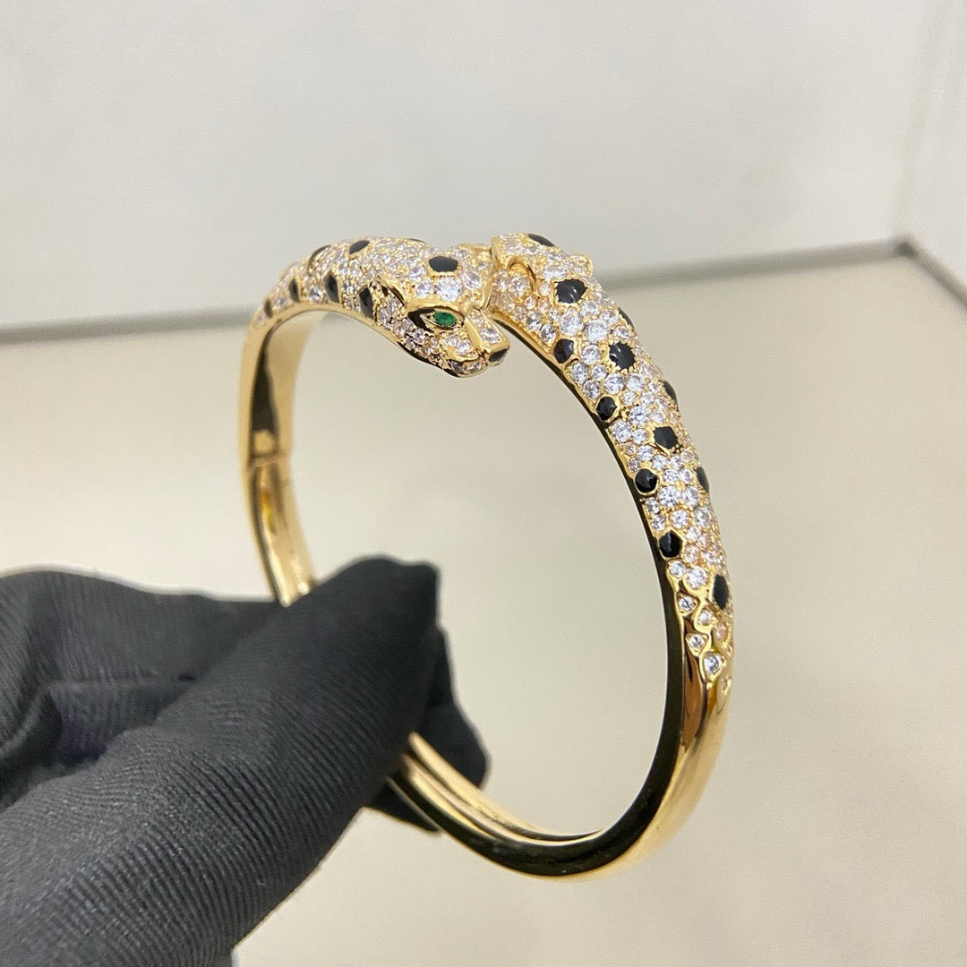 [Renovia Jewelry]PANTHERE DOUBLE HEADED HALF DIAMOND OPEN BRACELET