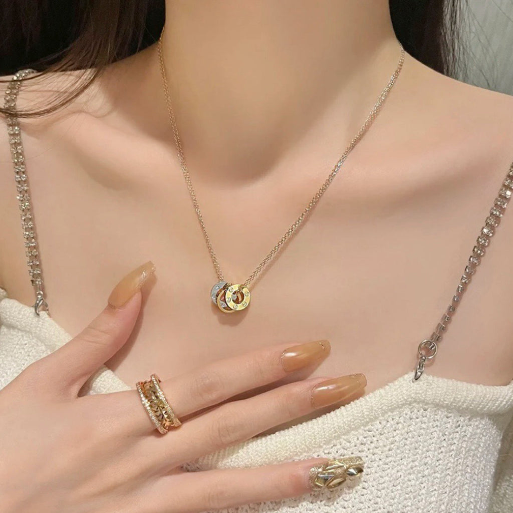 [Renovia Jewelry]LOVE 6 DIAMOND PENDANT NECKLACE